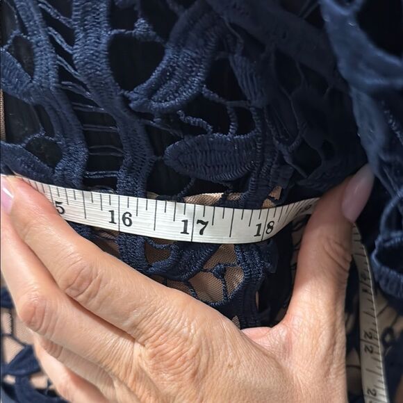 Bloomindale’s Aqua Women Dress Navy Blue Crochet Short Sleeve Large Crew Neck - Picture 9 of 11